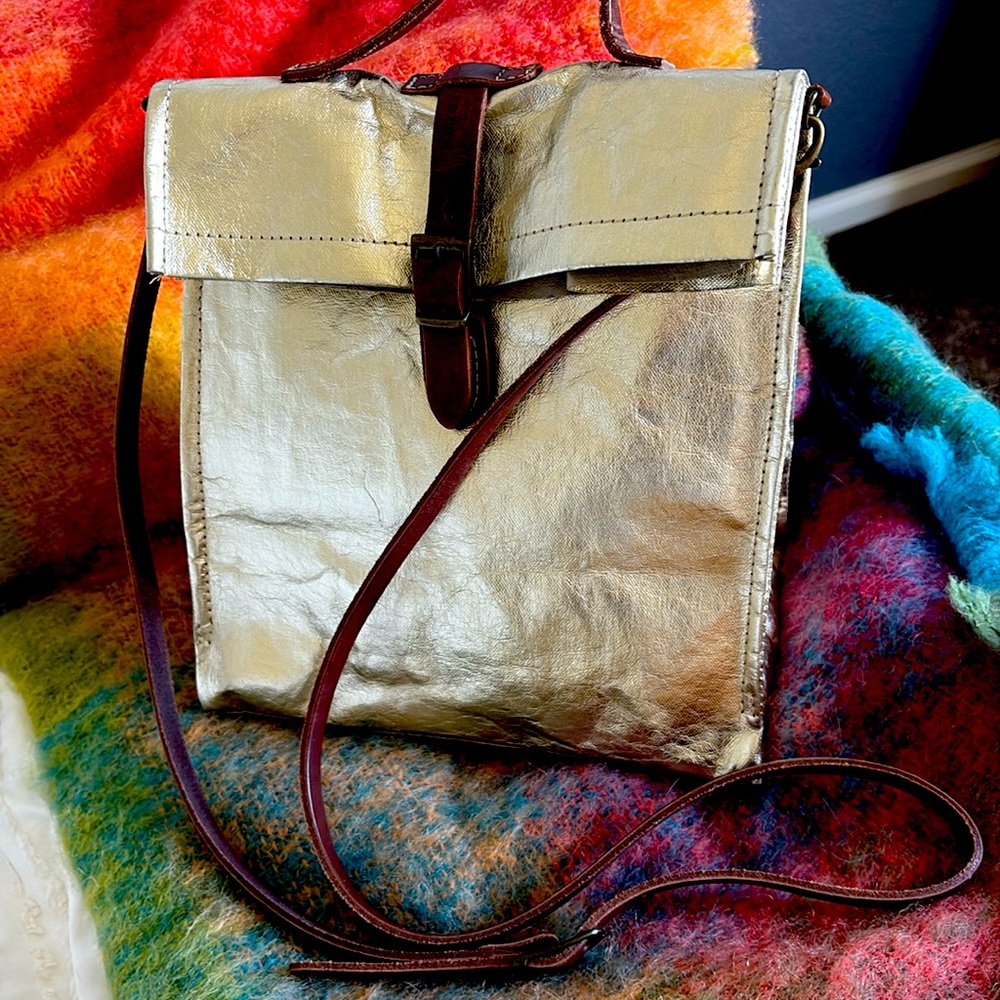 Uashmama gold bag/purse/tote with strap